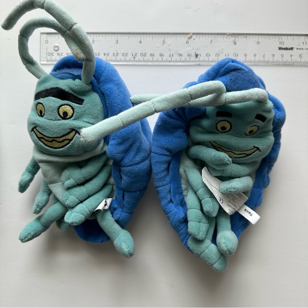 Adorable Disney Bug’s Life Bundle with Plush Tuck, Roll, Heimlich, & Hopper! - Picture 9 of 15